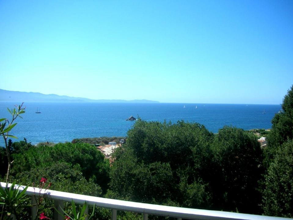 Appartement Climatisé Vue Mer Route des Sanguinaires Ajaccio  Exterior foto